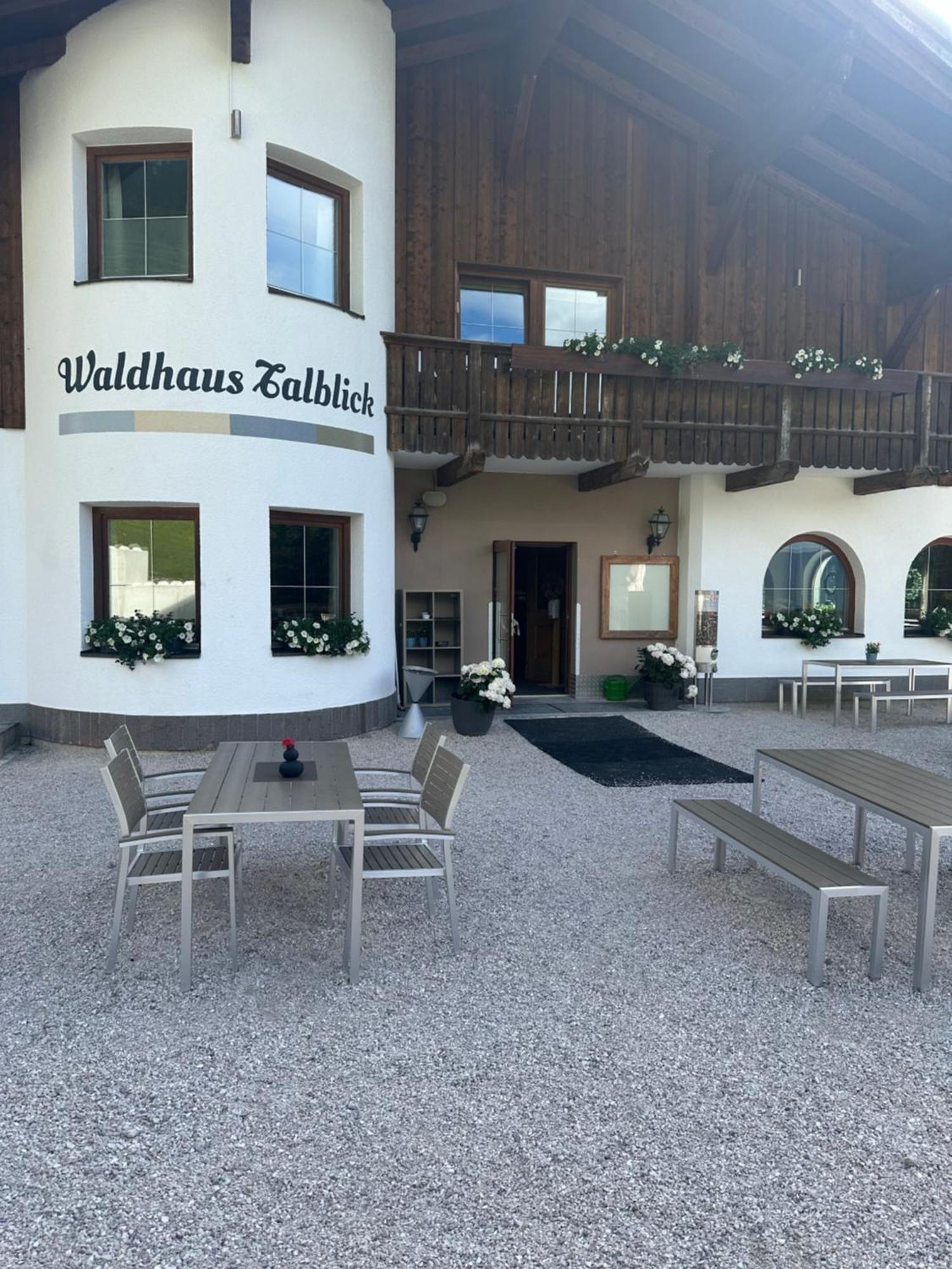 מלון ביברוויר Waldhaus Talblick מראה חיצוני תמונה